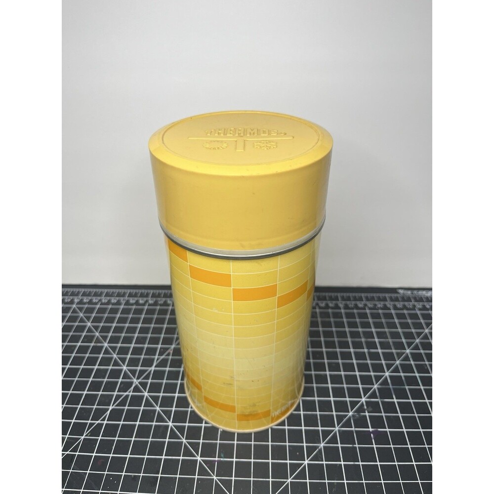 Vintage Thermos King Seeley Hot And Cold Pint Yellow Rectangles 7210